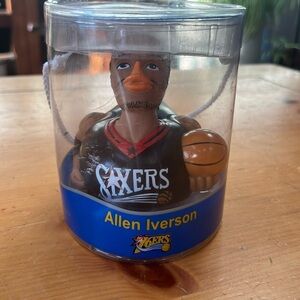 Vintage 2002 Celebriducks 76ers Allen Iverson